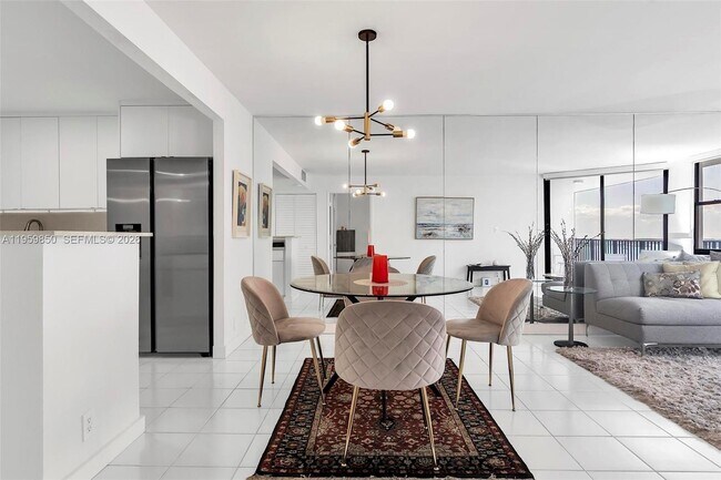 Foto del edificio - 1865 Brickell Ave