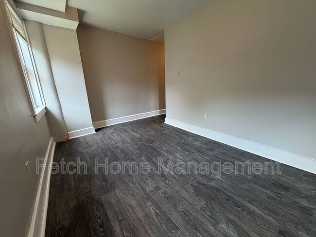 Foto del edificio - 208 W Vine St
