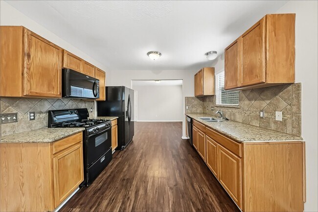 Building Photo - 3430 Princeton Point Ct