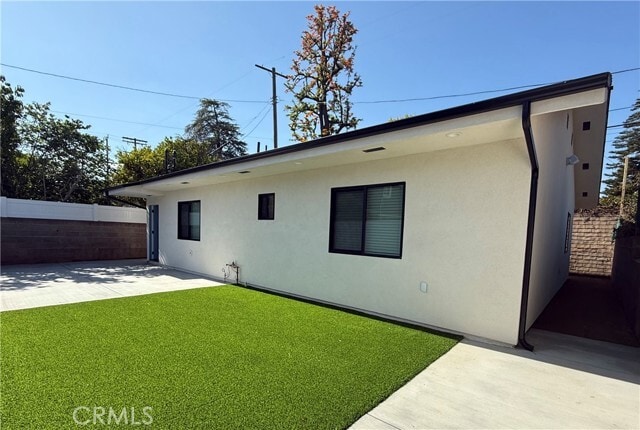 Foto principal - 17449 Tribune St