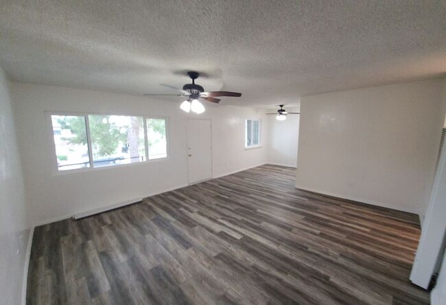 Foto del edificio - Spacious La Mesa 2BR/1BA unit ($500 off fi...