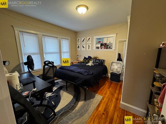 Foto del edificio - 28 Frederick Ave