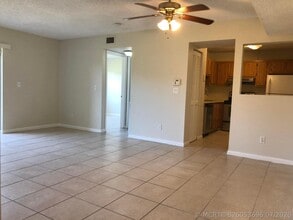 Building Photo - 10714 Royal Palm Blvd
