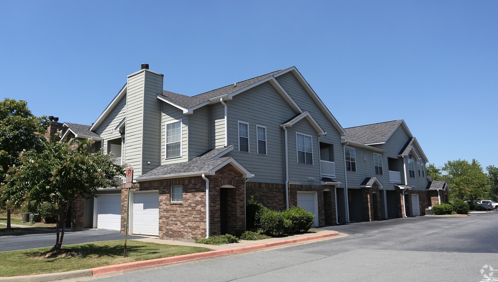 carrington park little rock ar exterior