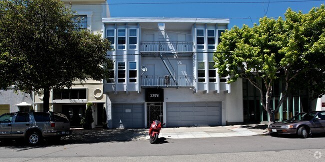 Foto del edificio - 2976 Washington St