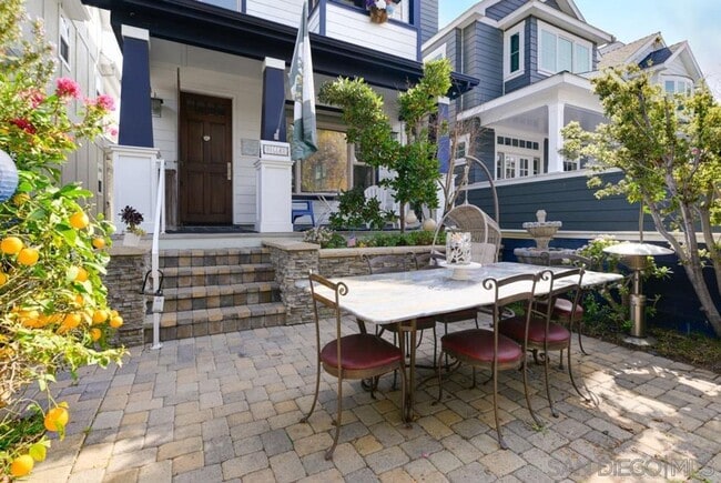 Building Photo - Long Term Furnished Rental available in Coronado!