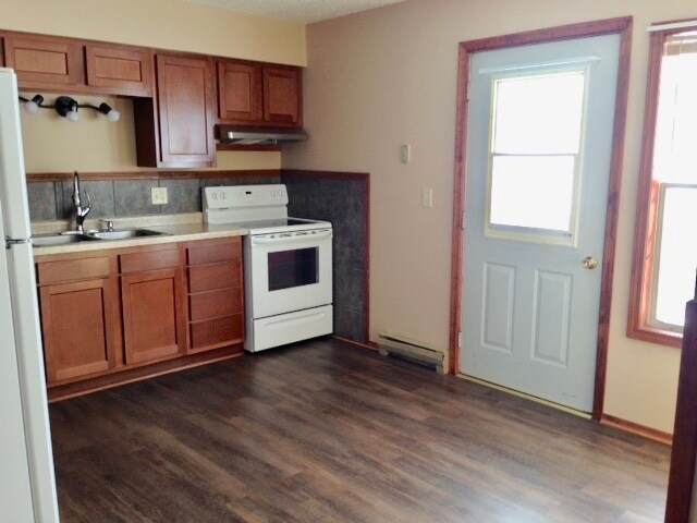 Foto del edificio - 4142 Mary Pl