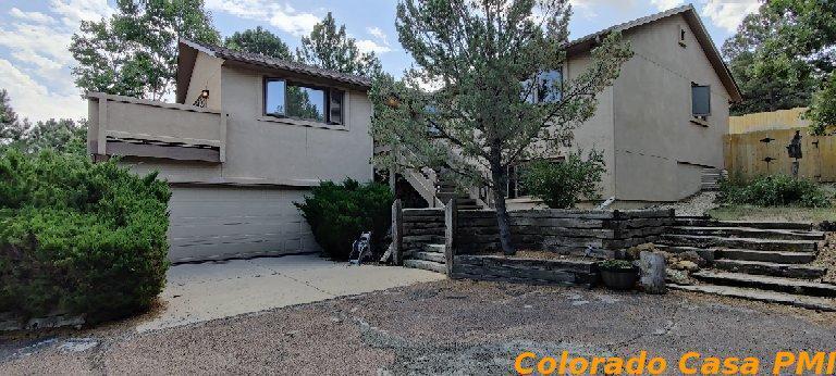 Primary Photo - Spacious 5-Bedroom Home with a Secluded Mo...