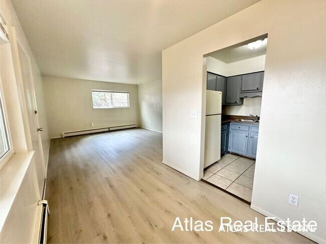 Foto del edificio - 3024 W Bijou St