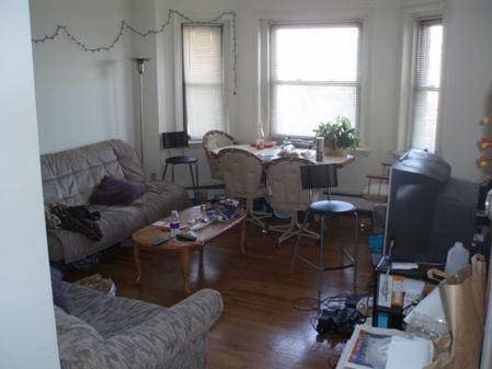 Building Photo - 153 Hemenway St