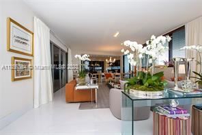 Foto del edificio - 4 br, 5.5 bath Condo - 18555 Collins Ave A...