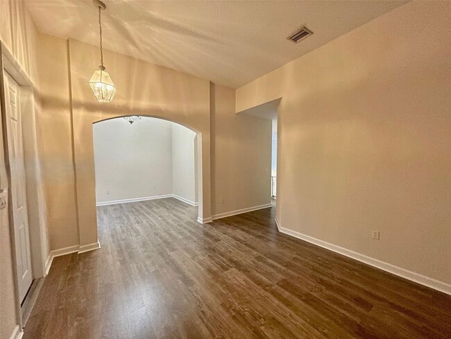 Photo - 2008 NE 38th Rd House