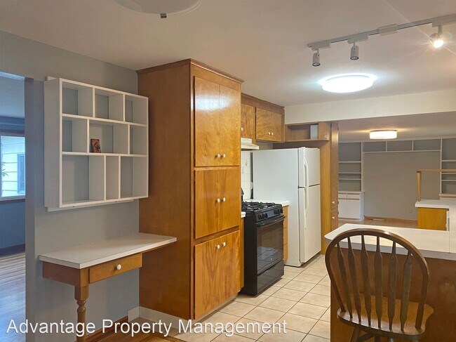 Building Photo - 3 br, 1.5 bath House - 1640 NW 17th Street