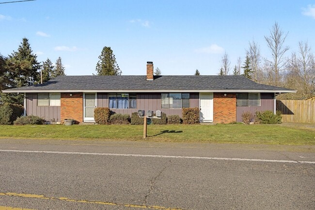 Foto del edificio - 421-423 Toliver Rd