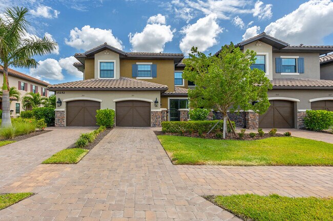 Building Photo - 15252 Zeno Wy