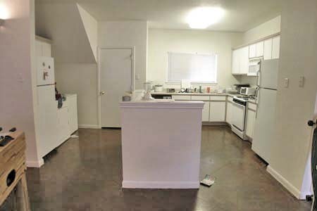 Building Photo - 3412 Speedway