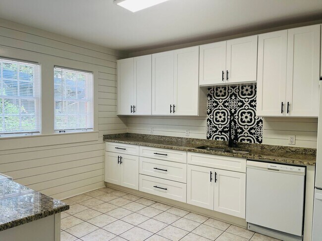 Foto del edificio - 510 Alford St