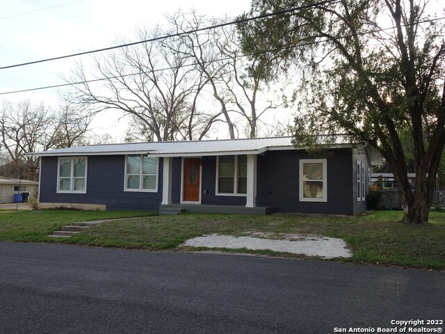 Building Photo - 620 Short Ave