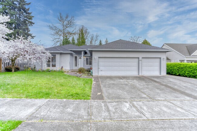 Photo - 374 NE 49th Ave House