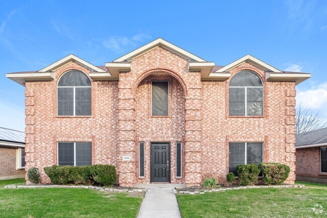 Building Photo - 1530 Aberdeen Dr