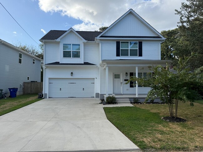 Like New Norfolk Single Family Home - Like New Norfolk Single Family Home