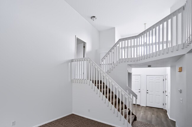 Building Photo - 2489 Comanche Creek Dr