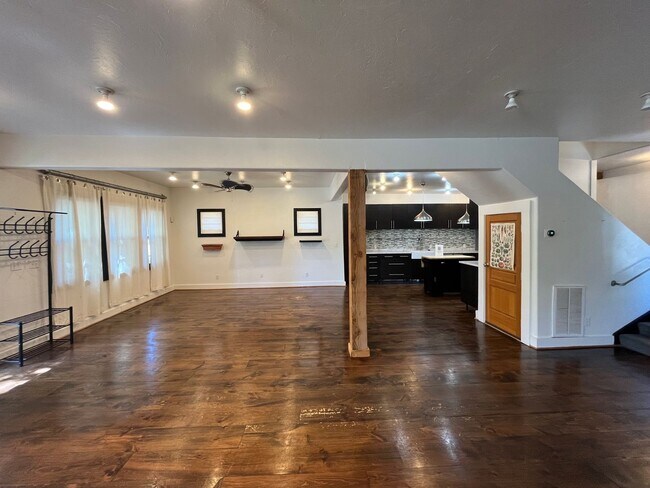Foto del edificio - 217 NW 22nd St