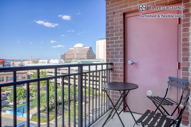 Foto del edificio - 1401 S Joyce St