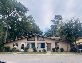 Building Photo - 618 35th Ave N