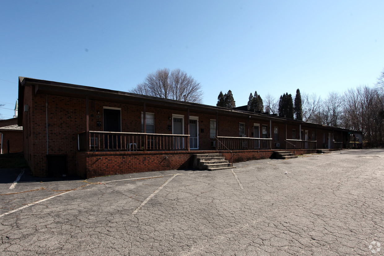 Foto del edificio - Sprague Garden Apartments