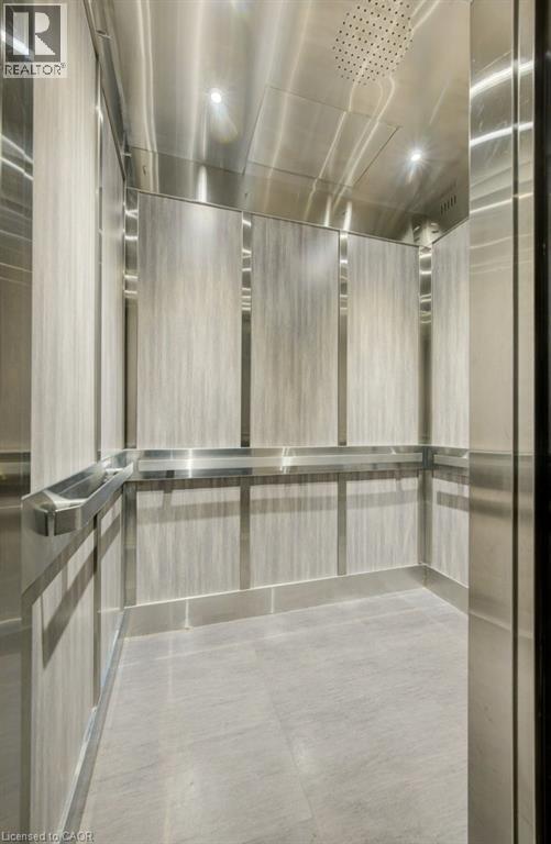 Photo du bâtiment - 80 King Edward Ave