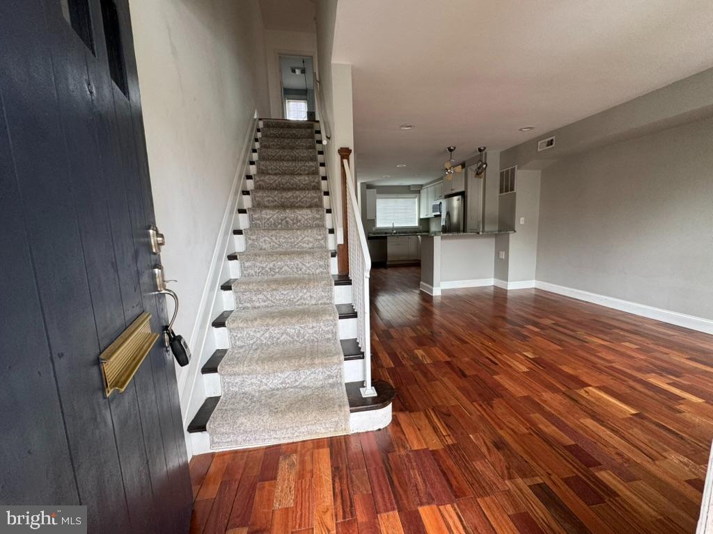 Foto principal - 814 S Oak St