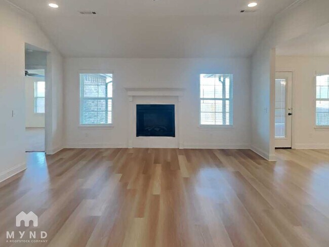 Foto del edificio - 5904 SW Teppee Ave