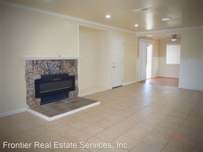 Building Photo - 4 br, 2 bath House - 21321 Santa Barbara D...
