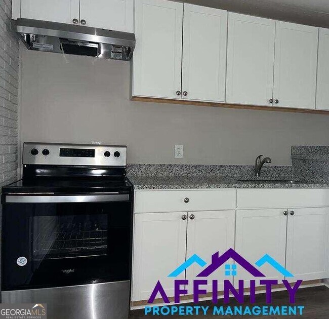 Foto del edificio - 102 Madrid St