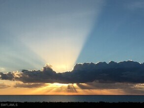 Building Photo - 6597 Nicholas Blvd