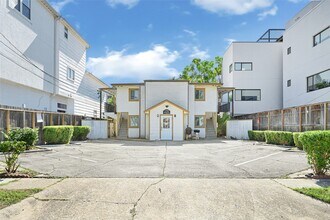 Building Photo - 1603 Welch St