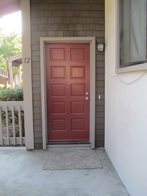 Building Photo - 850 Bellomy St