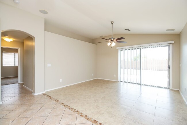 Foto del edificio - 1313 W Mesquite Tree Ln