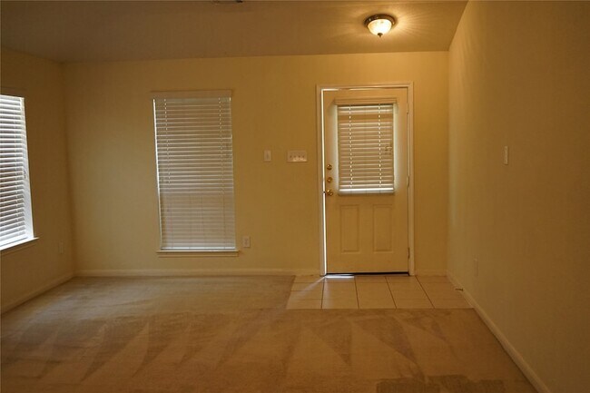 Foto del edificio - 2118 Wildbrook Canyon Ln