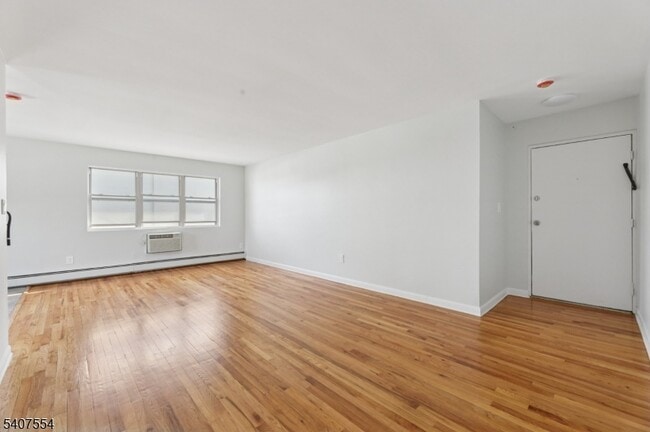 Foto del edificio - 94 Park Ave