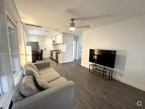 Building Photo - 2309 Van Buren St