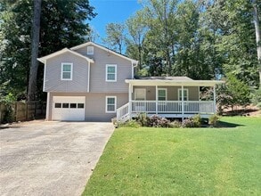 Building Photo - 2688 Shetland Ln