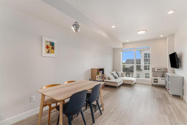 Foto del edificio - 2 bedroom in Denver CO 80221