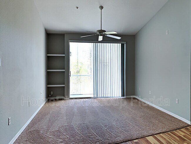 Building Photo - 5709 Legacy Crescent Pl