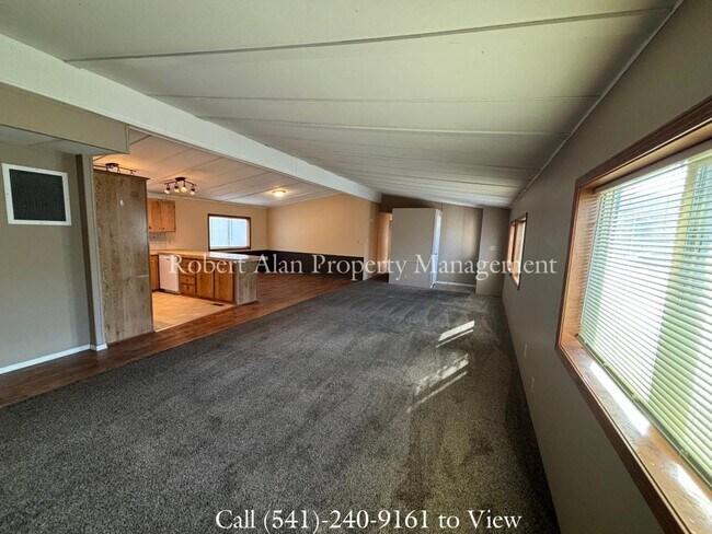 Foto del edificio - 447 SW 5th St