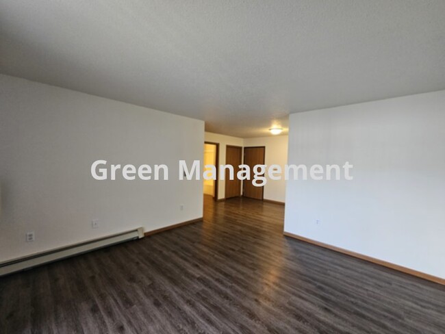 Foto del edificio - One Bedroom Heat Paid