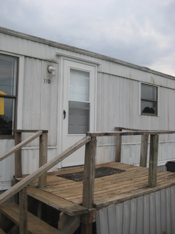 Building Photo - 110 Missoula Rd