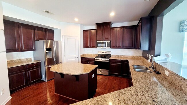 Foto del edificio - 4420 Belfast Rd