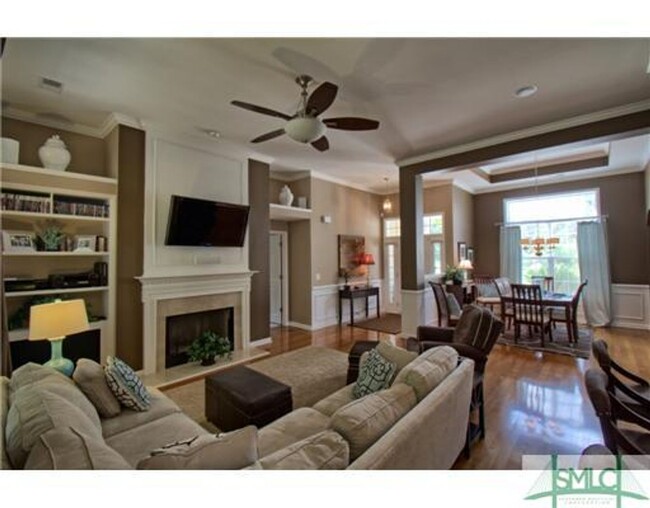 Foto del edificio - 4 bed 2 bath
